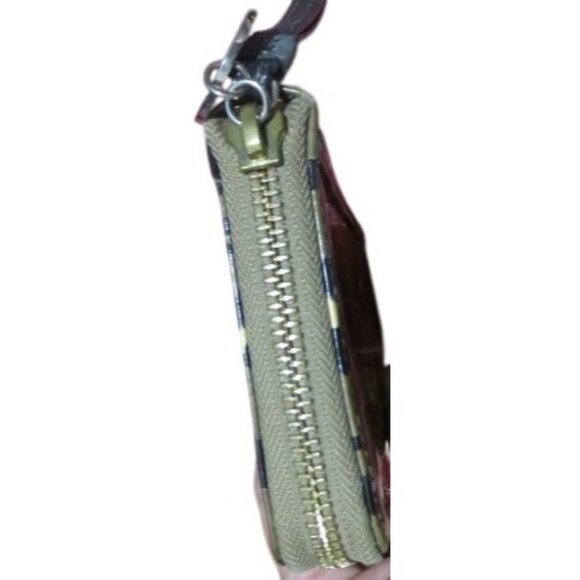 Burberry RARE Blue Label Pattern Patent Leather Zip Around Long Wallet Vintage - Picture 7 of 12